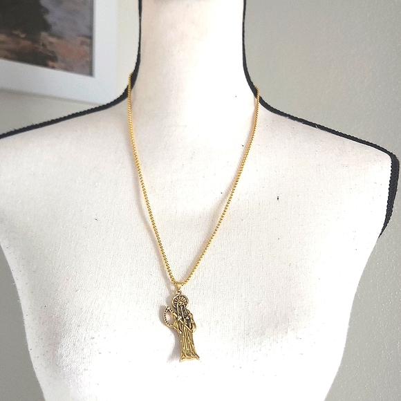 Santa Muerte charm - Picture 2 of 4